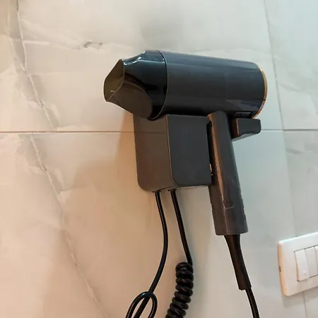 Lägenhet Kontakt *